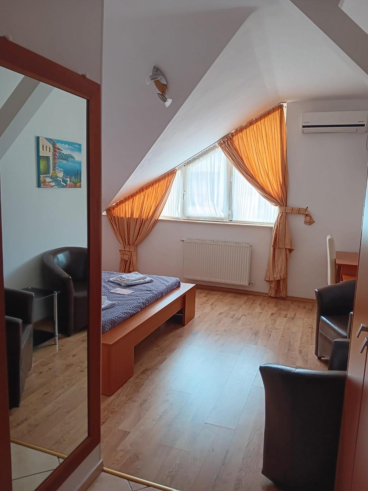 Hotel Vila Veneto 티미쇼아라 외부 사진
